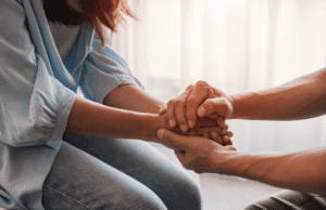 Cuidado com a saúde mental na prevenção ao suicídio