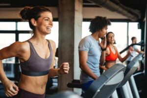 Atividade física e check-up de avaliação esportiva